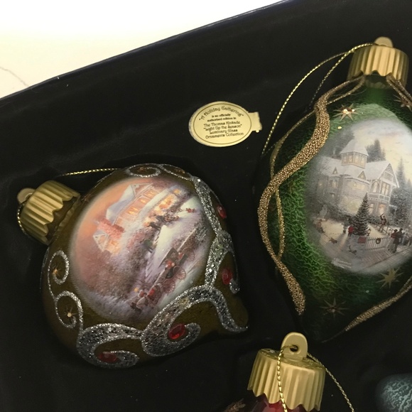 Thomas Kinkade 4 Glass Christmas Luminary Ornaments “Light up the Season” - Picture 3 of 8
